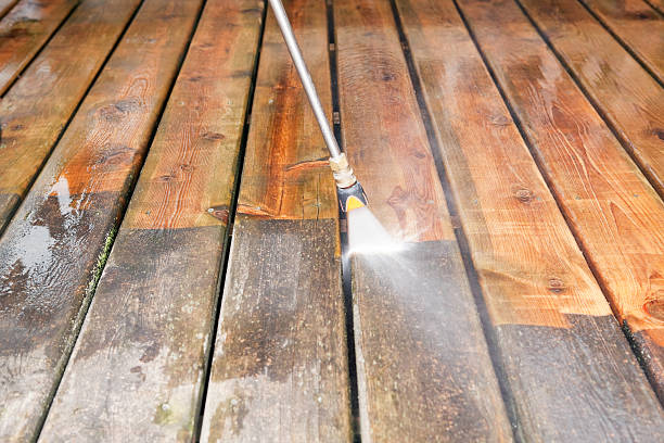 Best Concrete Pressure Washing  in Womelsdorf, PA